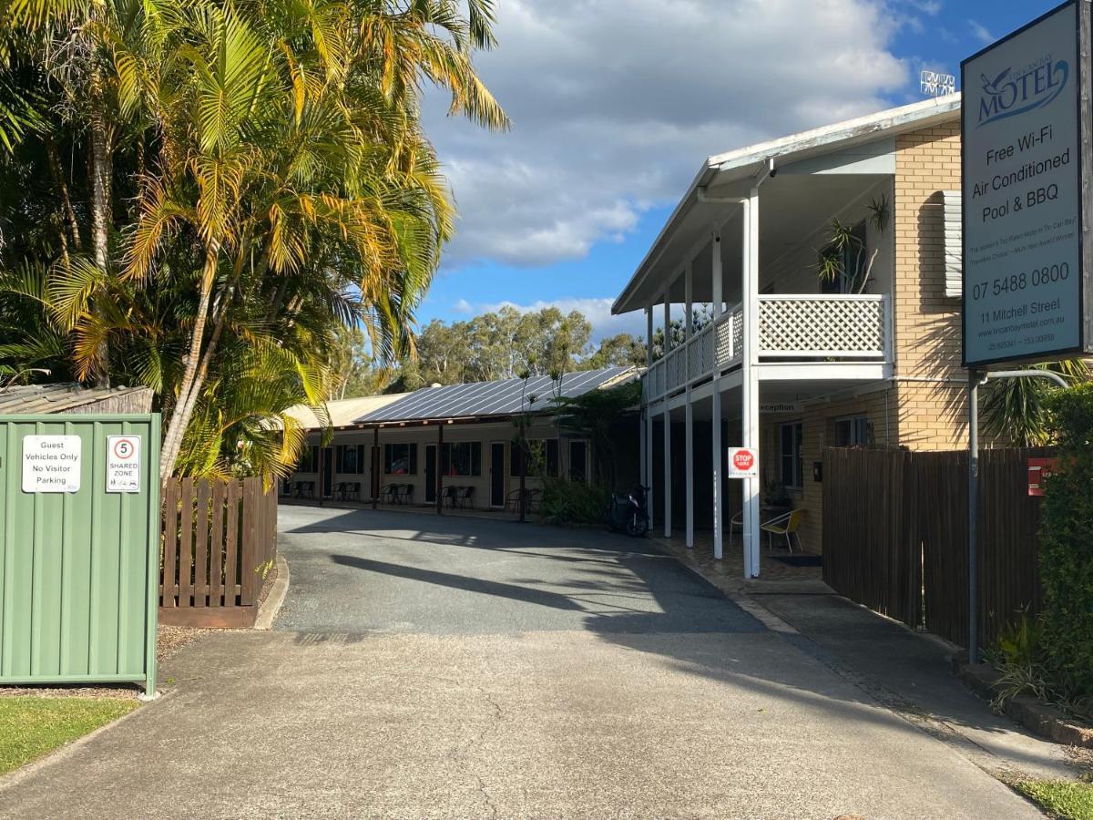 Tin Can Bay Motel Exterior photo